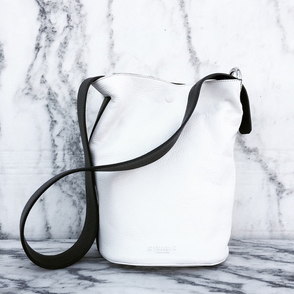 Leather bucket bag - Picture 1 of 7